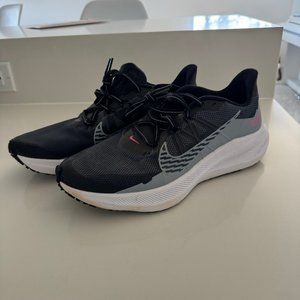 Nike Winflo 7 Shield Men's Running sz 10.5 Rainy Weather Resistant Trail